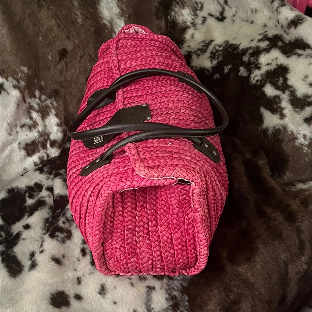 Pink Woven Handbag - Picture 2 of 4